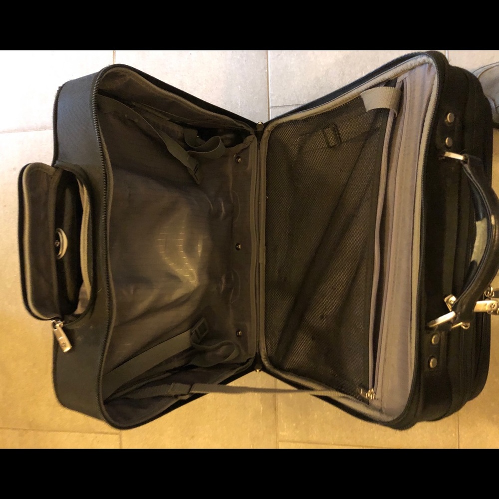 Samsonite Classic Business Wheeled Business Case